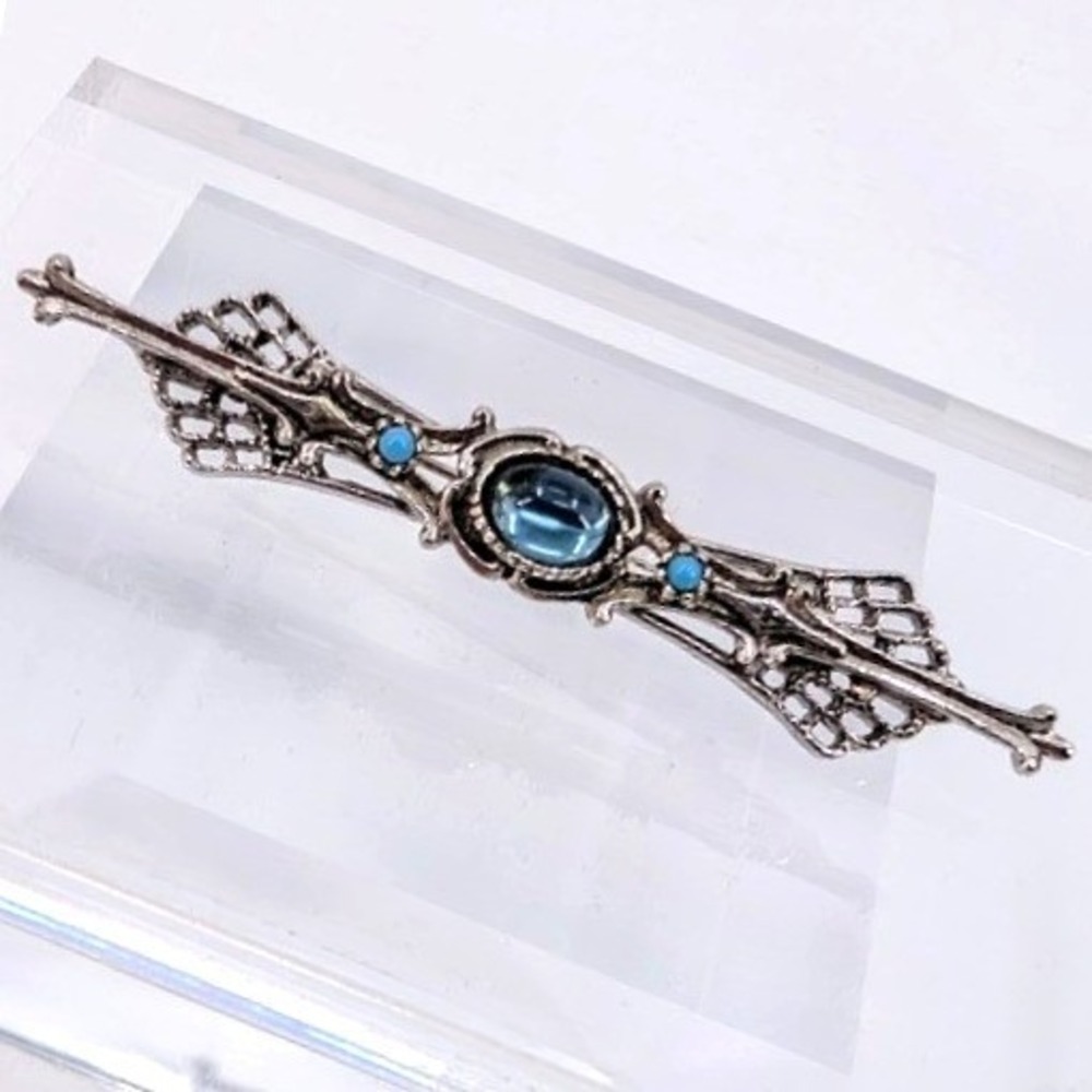 Vintage ART Filigree Bar Pin Blue Cabochon Brooch Silver Tone‎ Victorian Revival
